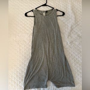Short jumpsuit romper